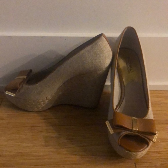 Michael Kors Wedges - Picture 2 of 2
